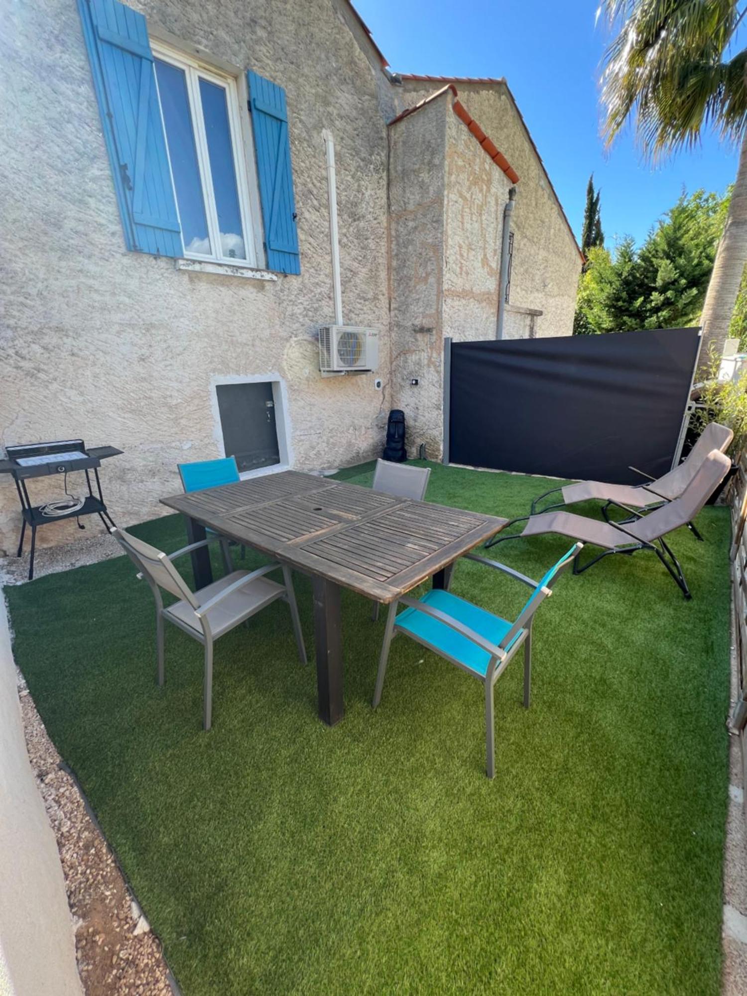 Appartement T2 Avec Jardin Puget-sur Argens Exterior foto